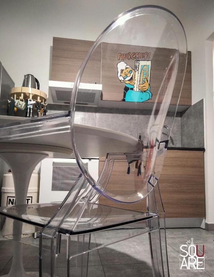 Mr Square Apartment คาตาเนีย ภายนอก รูปภาพ