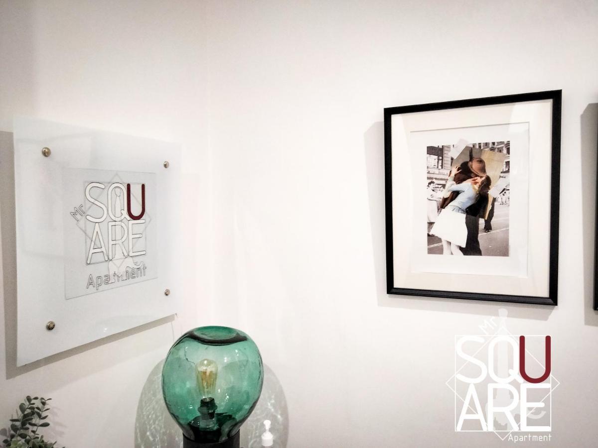 Mr Square Apartment คาตาเนีย ภายนอก รูปภาพ